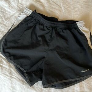 Women’s Nike running shorts - size Small